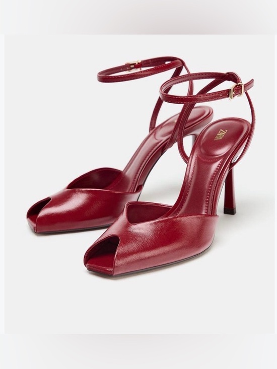 Shoes - Zara Women’s Burgundy High-Heel Sandals
